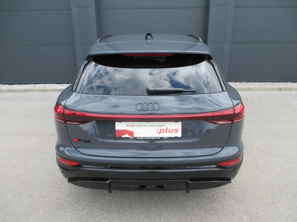 Audi SQ6 e-tron