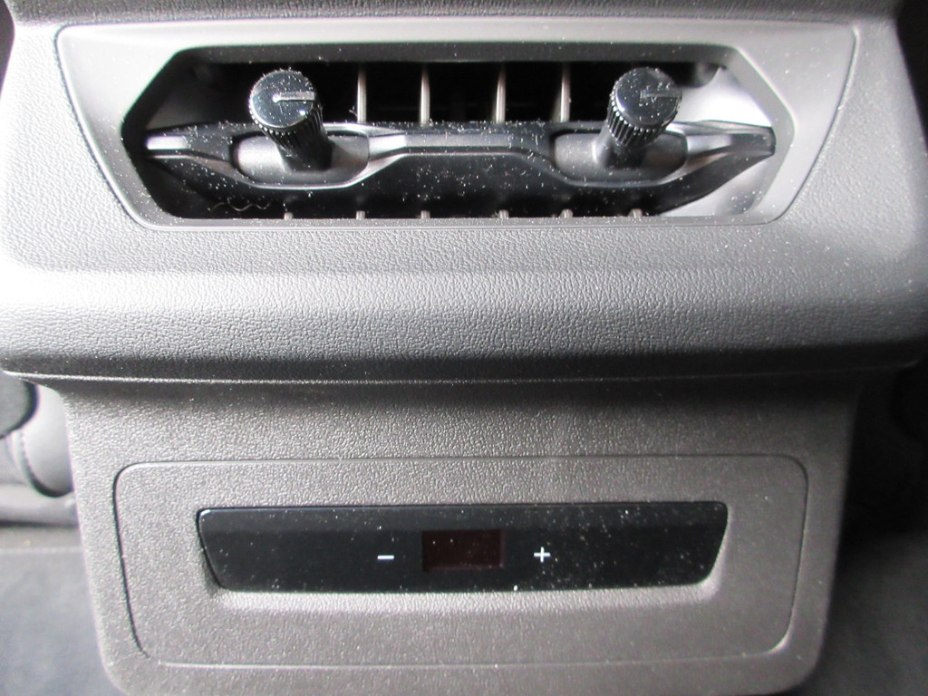 Audi SQ6 e-tron