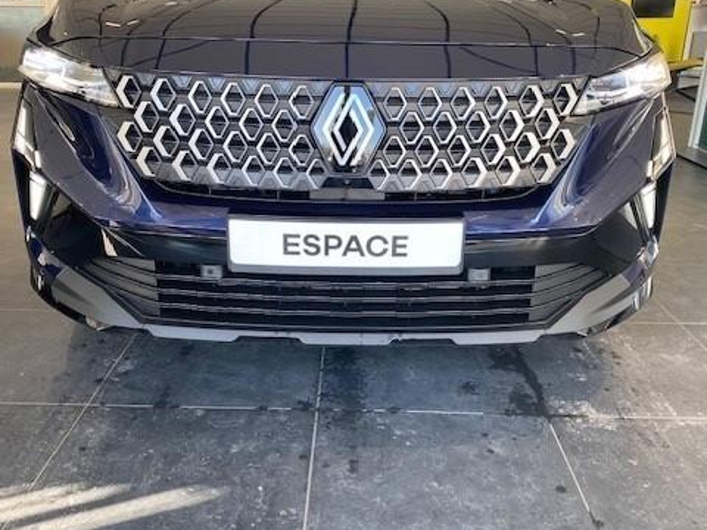Renault Espace E-Tech Hybrid Techno