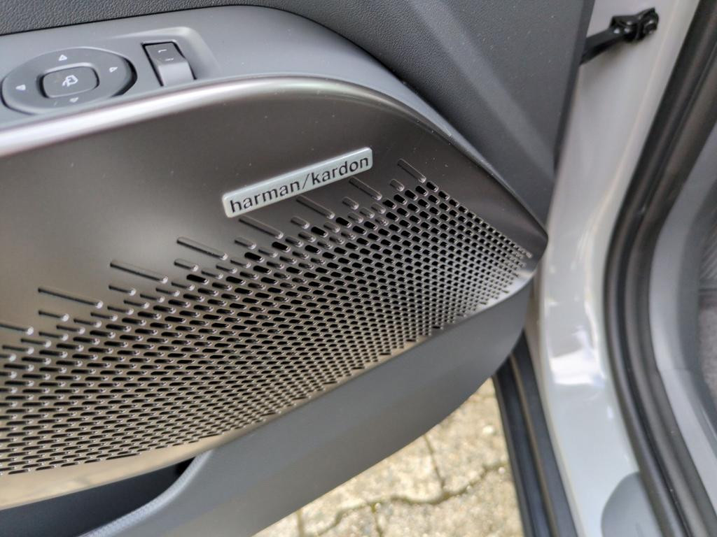 Kia EV2