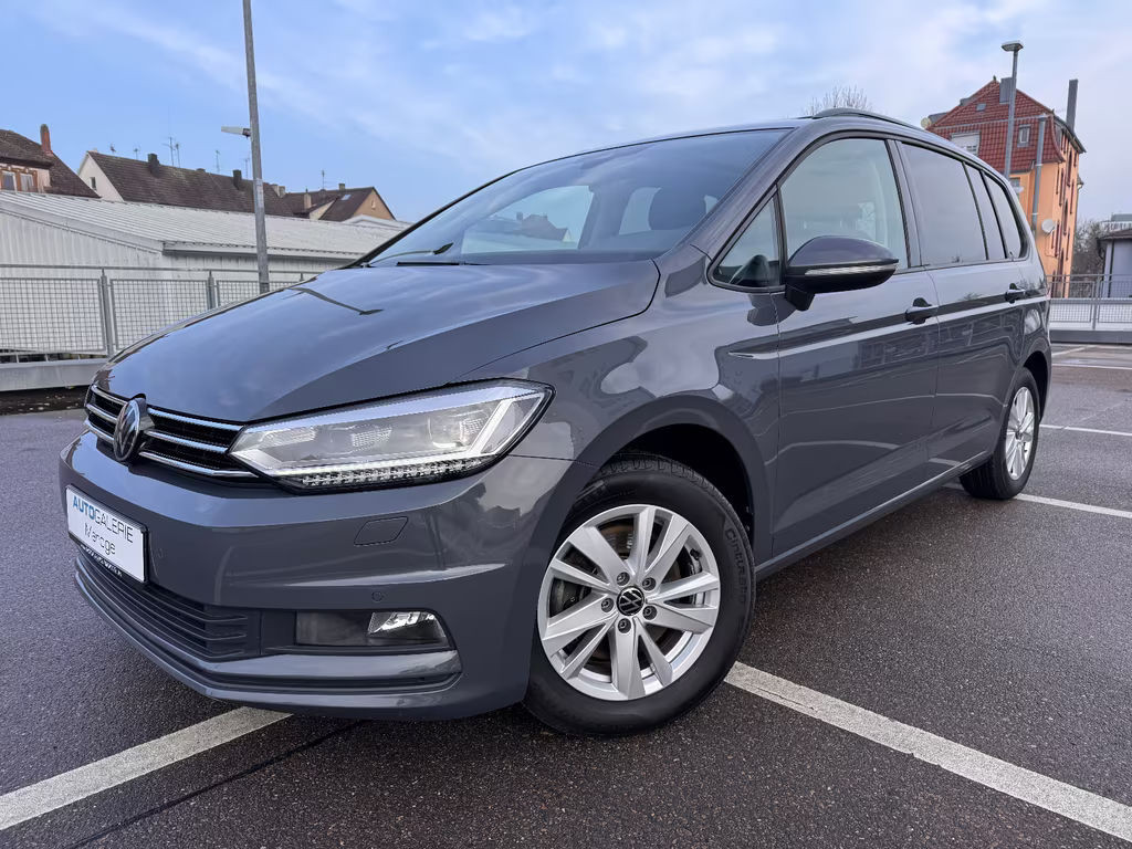 Volkswagen Touran DSG IQ.Drive 2.0 TDI