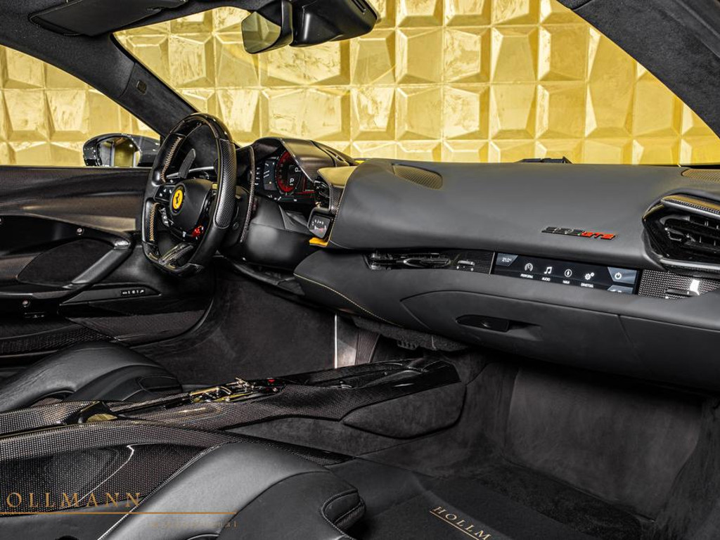 Ferrari 296