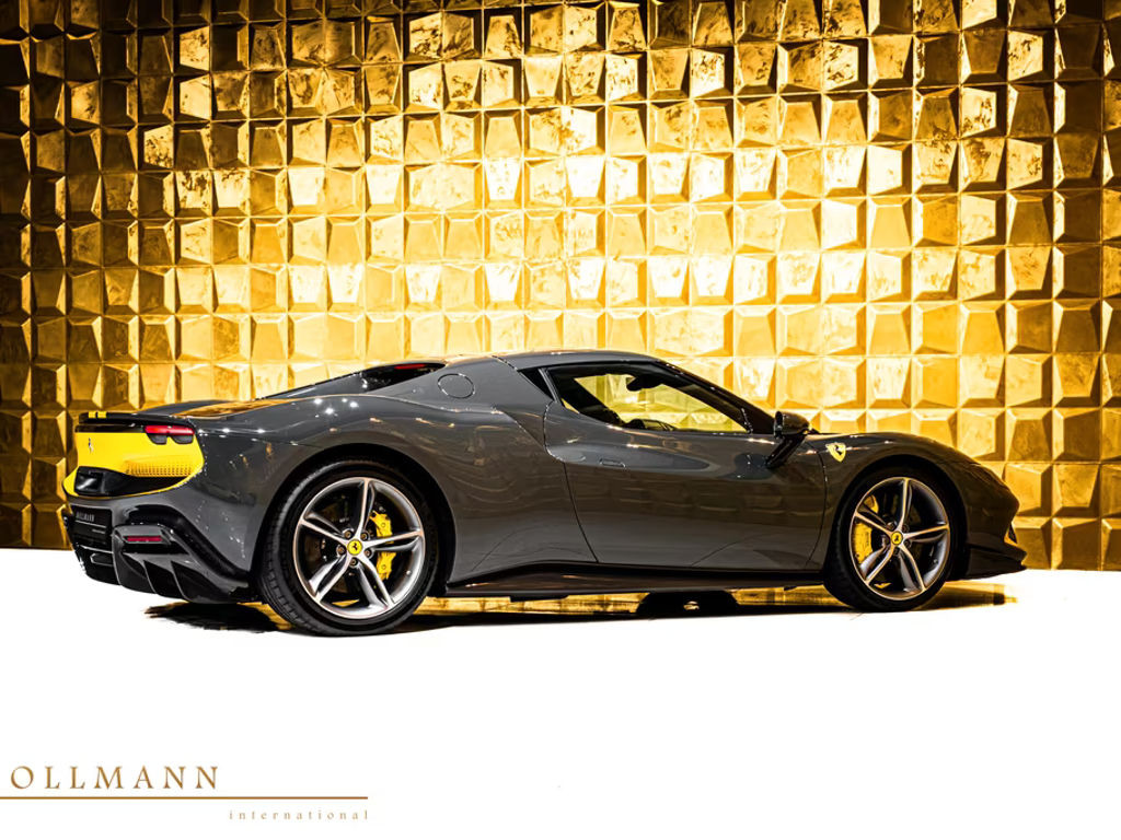 Ferrari 296
