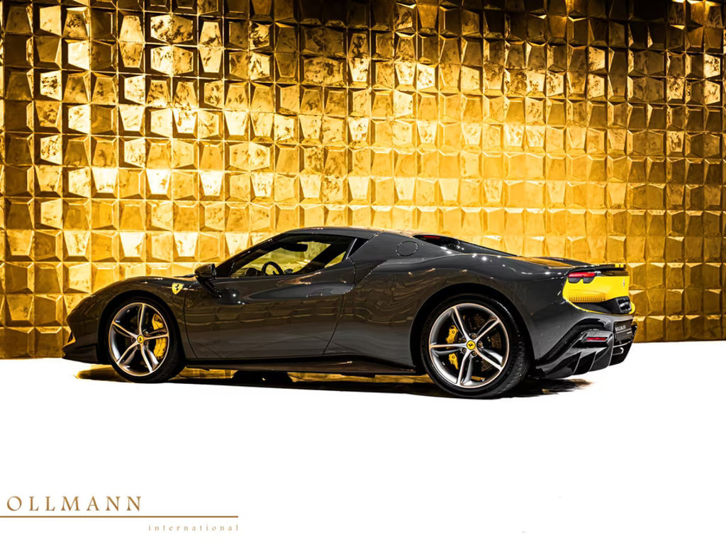Ferrari 296