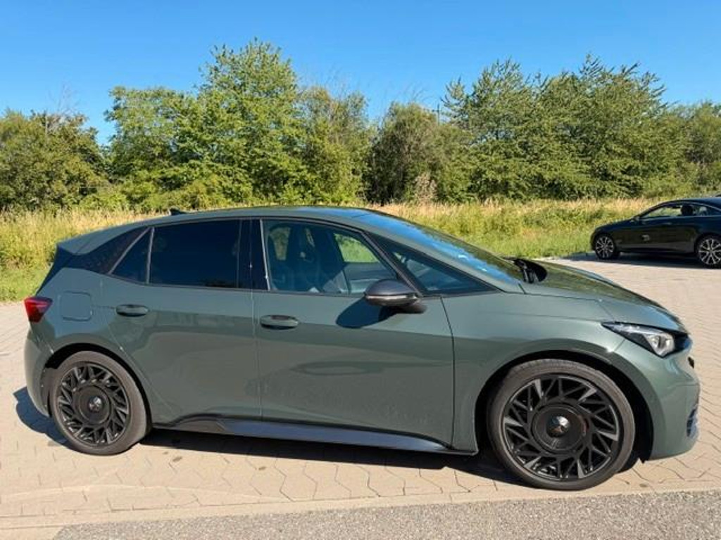 Cupra Born