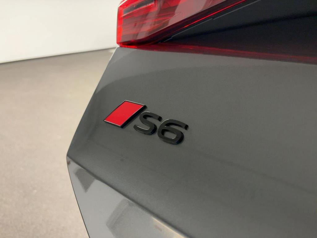 Audi S6 e-tron