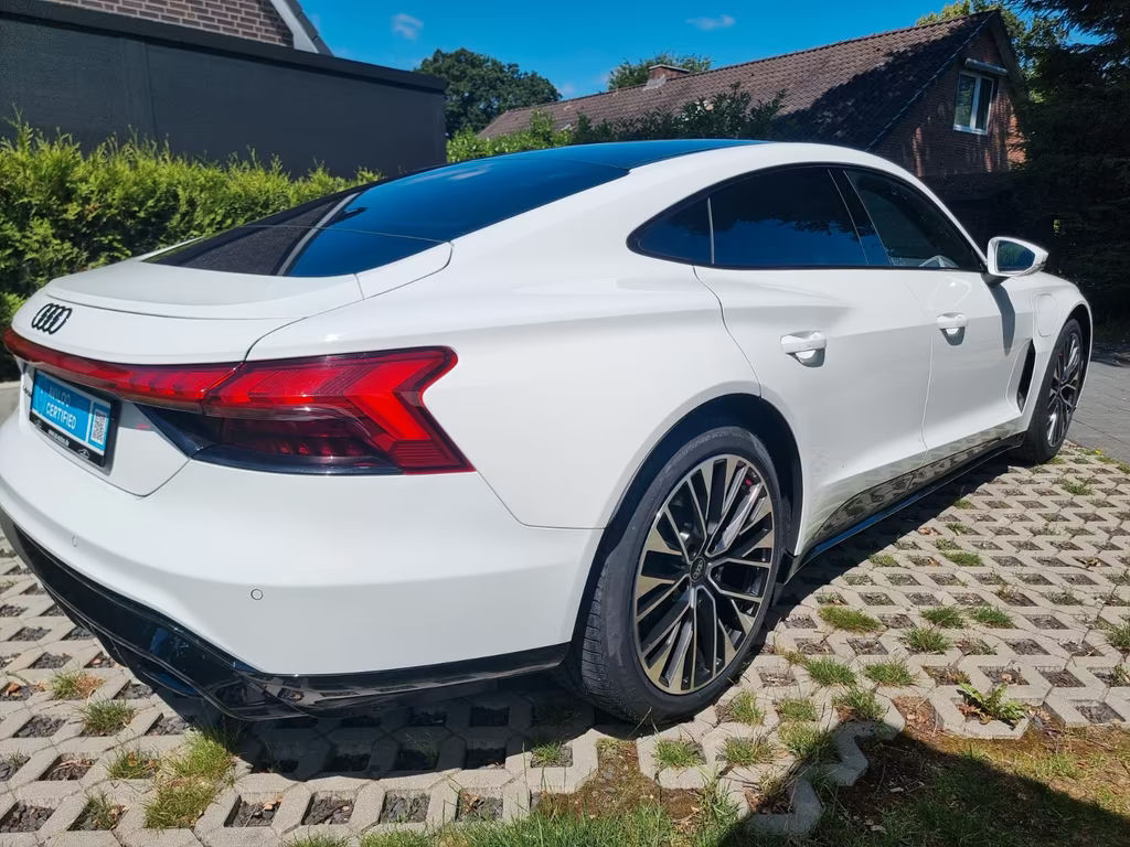 Audi e-tron GT
