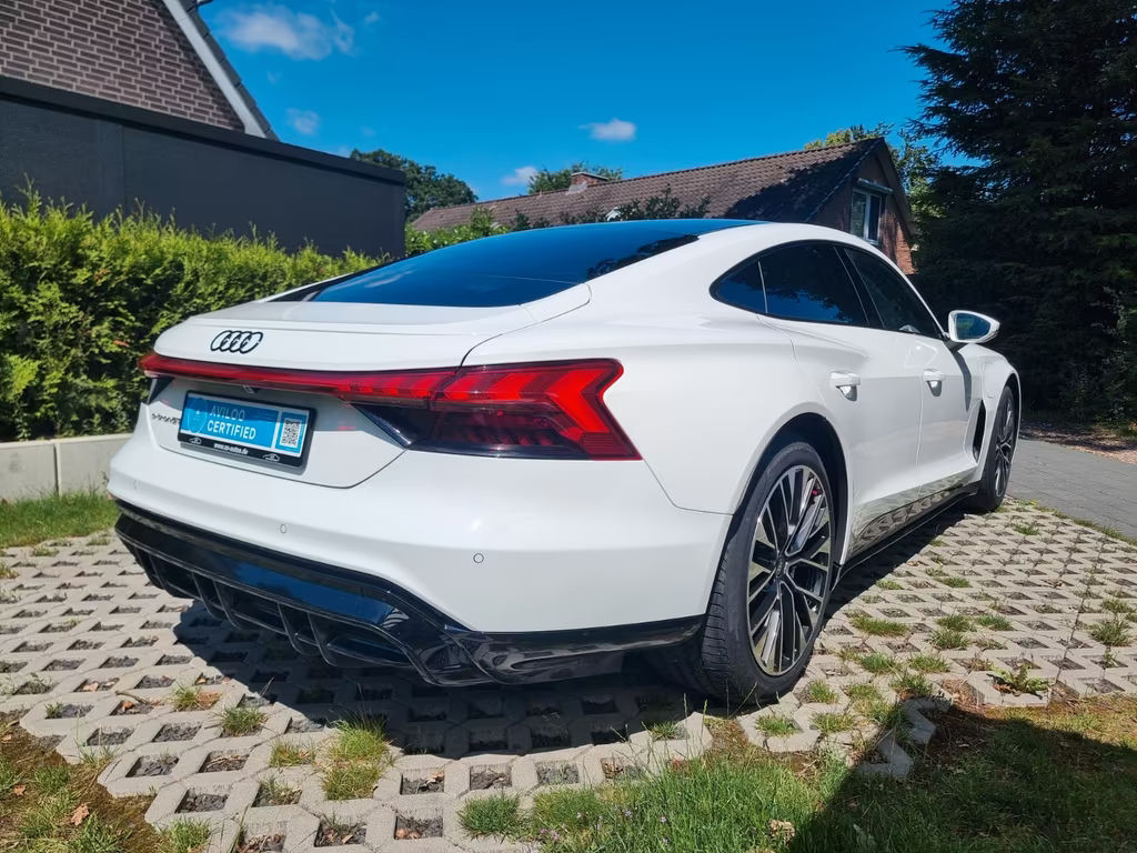 Audi e-tron GT