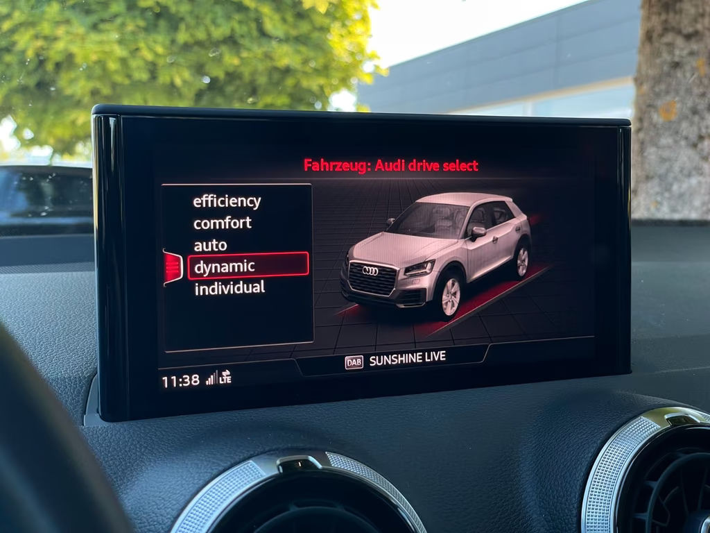 Audi Q2