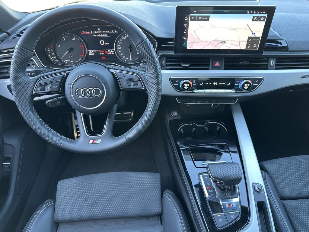 Audi S4