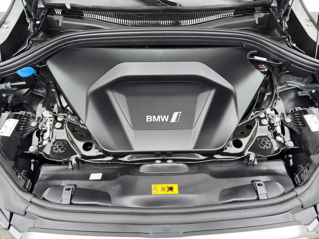 BMW iX2