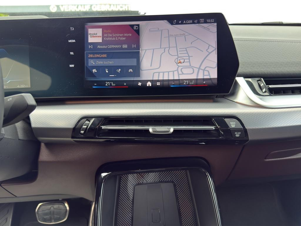 BMW iX2