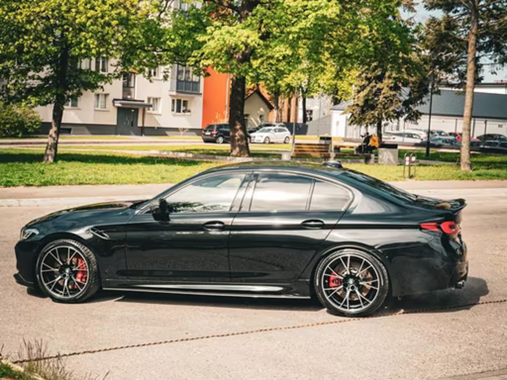BMW M5