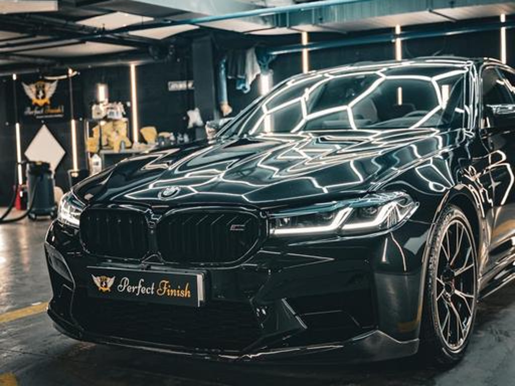 BMW M5