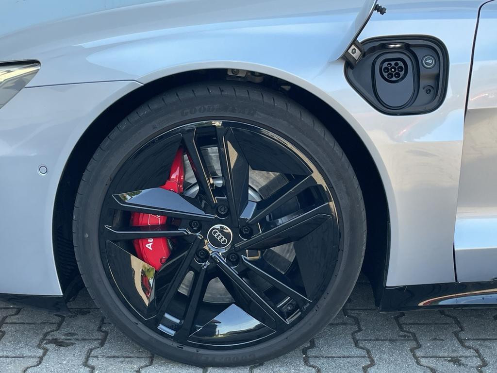 Audi RS e-tron GT