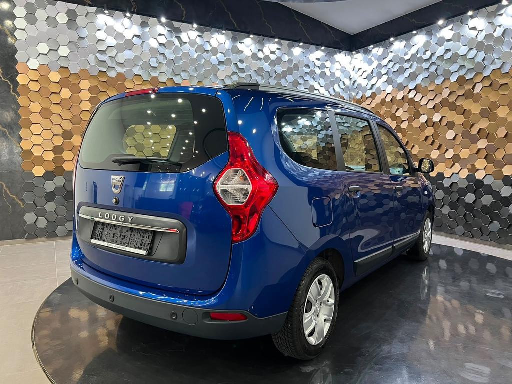 Dacia Lodgy