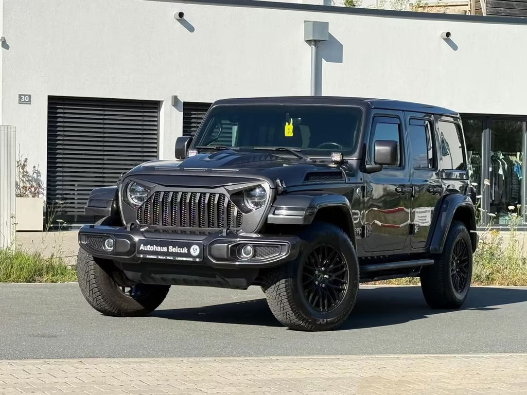 Jeep Wrangler Sahara Sport