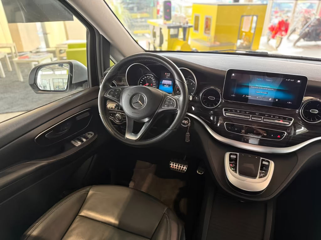 Mercedes-Benz Marco Polo