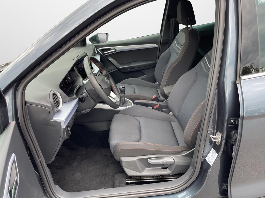 Seat Arona