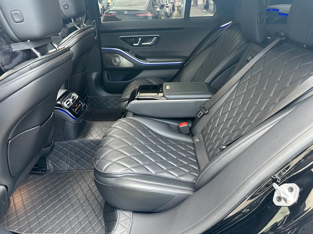 Mercedes-Benz S-Klasse