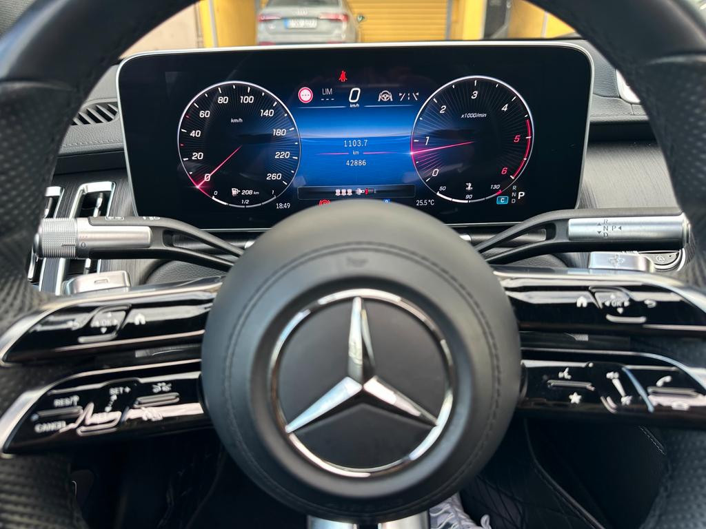 Mercedes-Benz S-Klasse