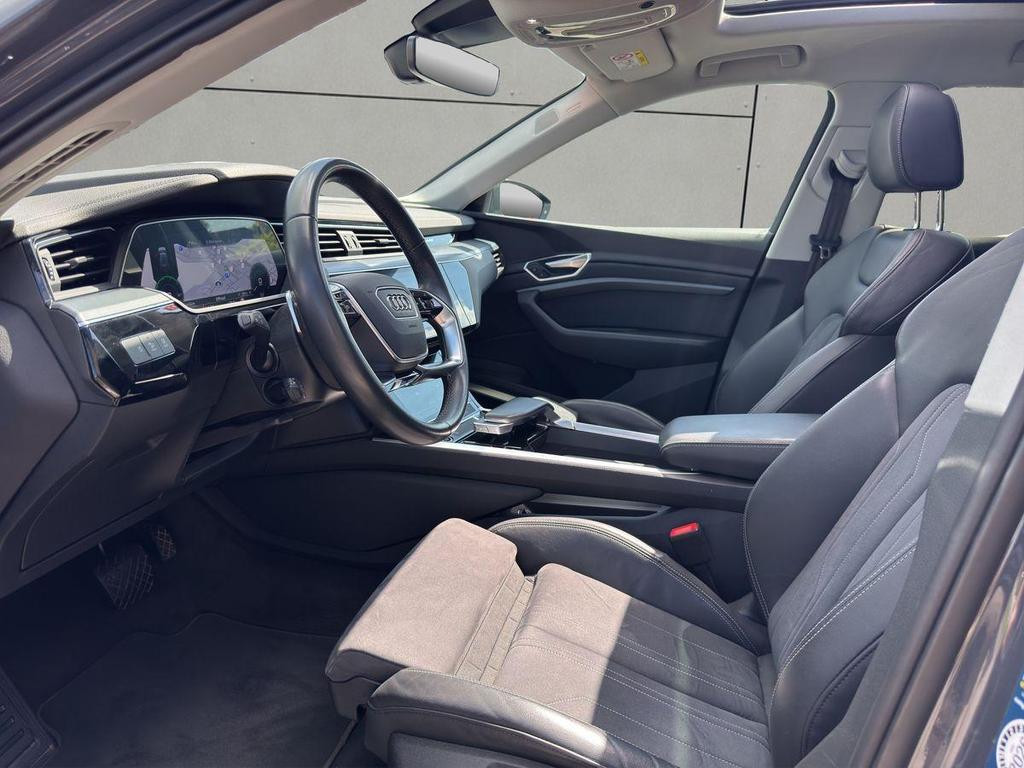 Audi Q8 e-tron