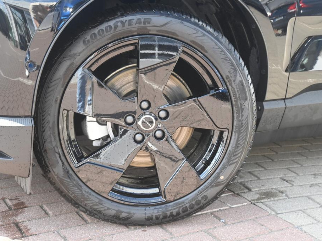 Volvo EX30
