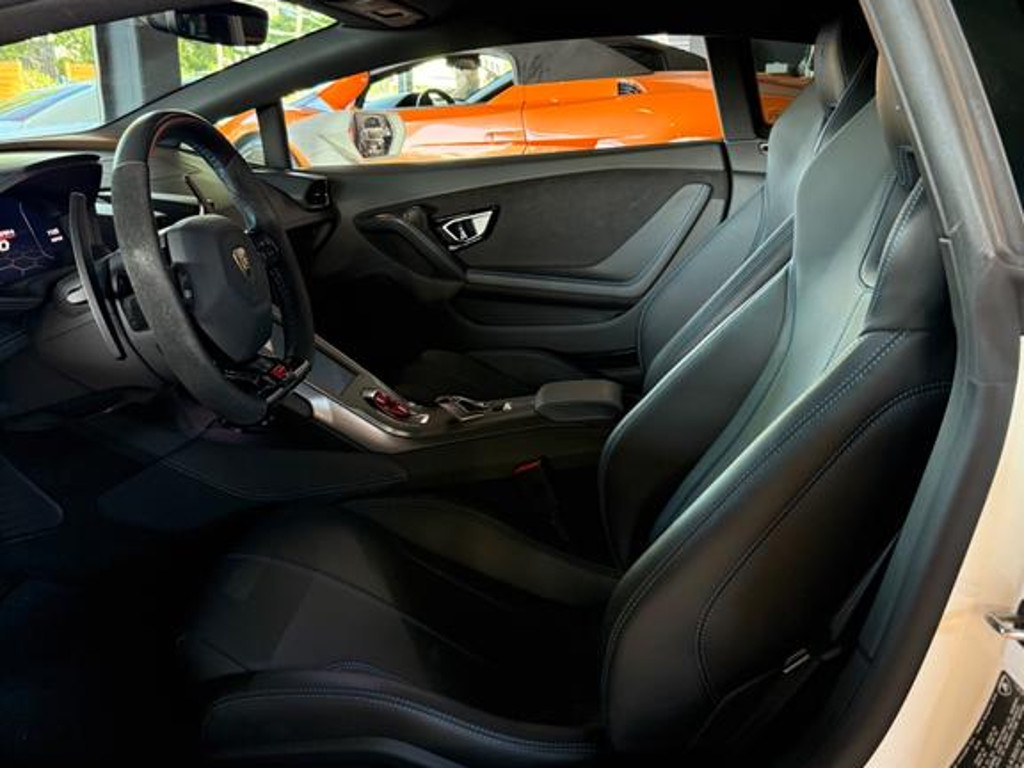 Lamborghini Huracan