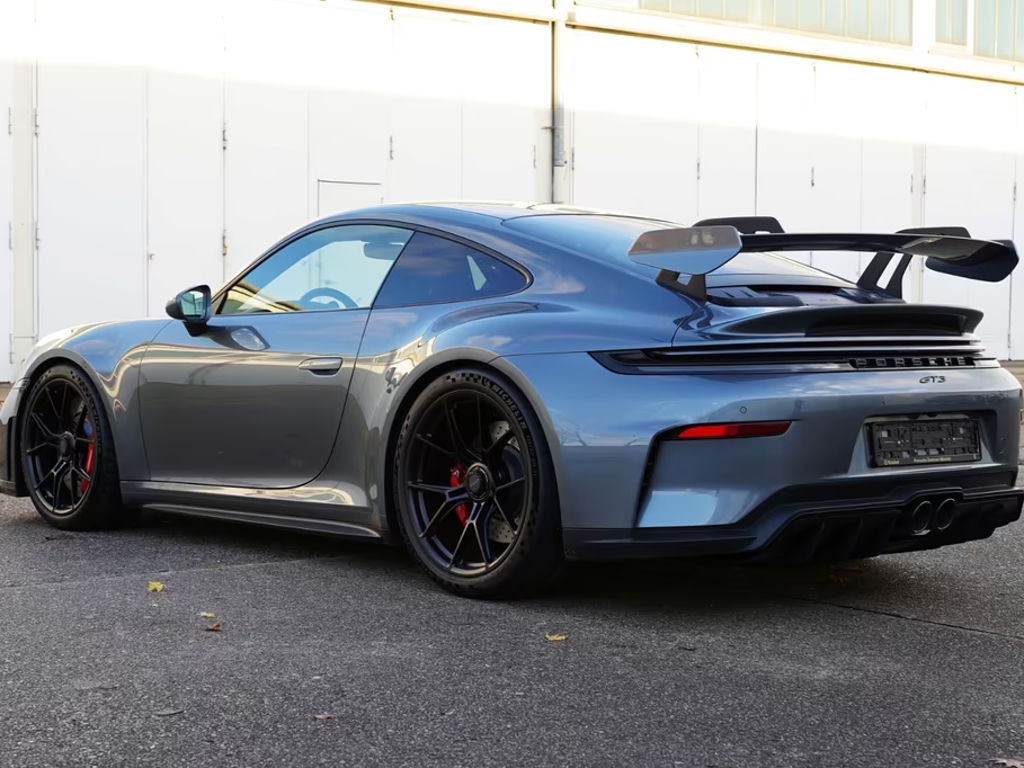 Porsche 911 GT3 992