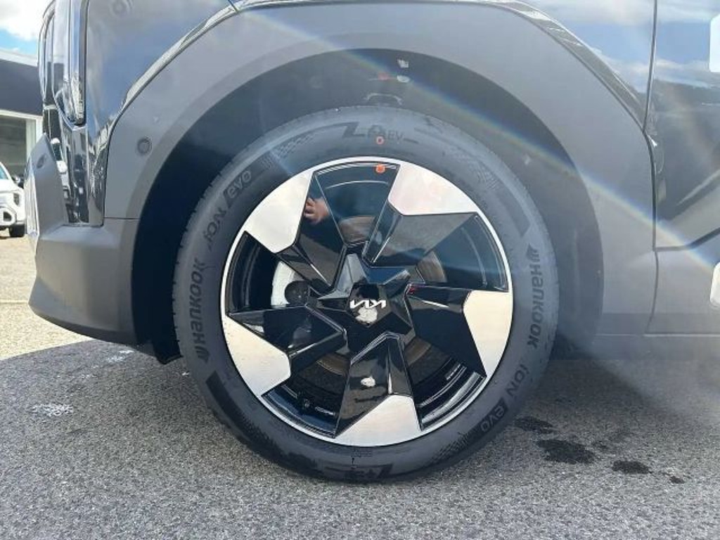 Kia EV2