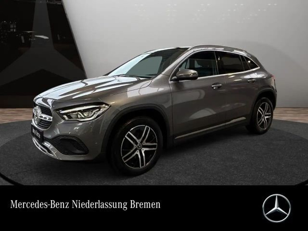Mercedes-Benz GLA-Klasse GLA 200 4MATIC Progressive GLA 200 d