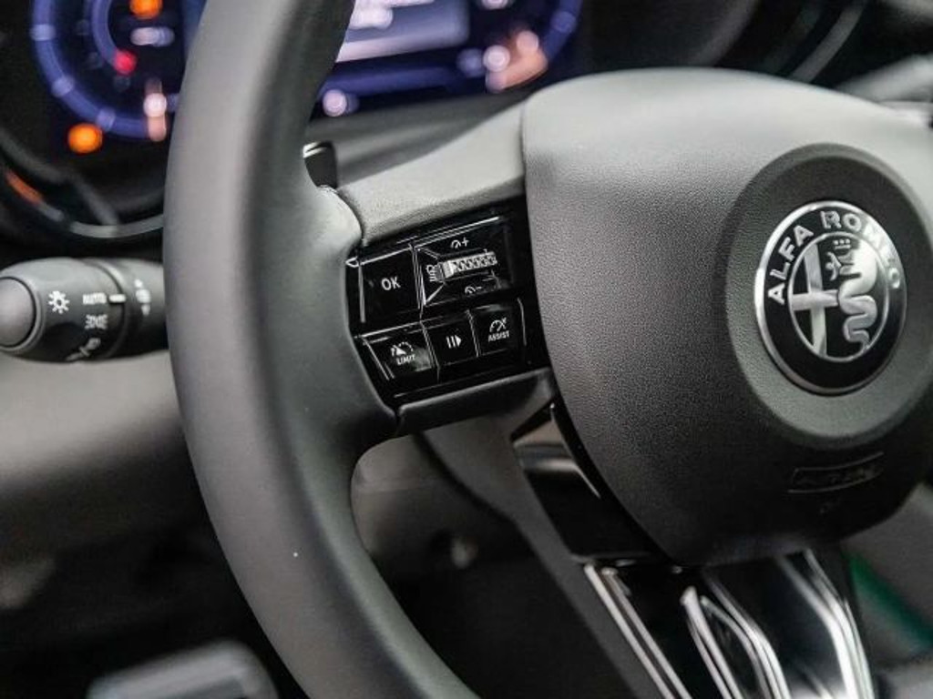 Alfa Romeo Junior