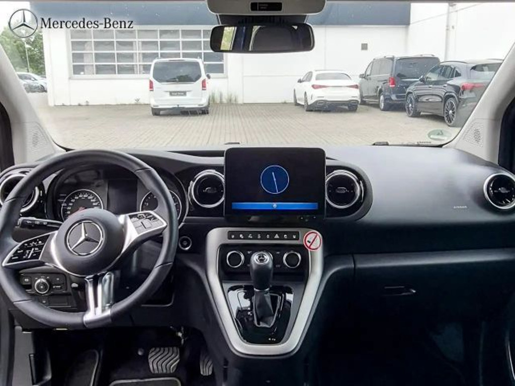 Mercedes-Benz T 180
