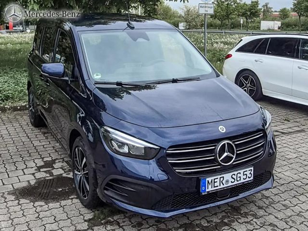 Mercedes-Benz T 180