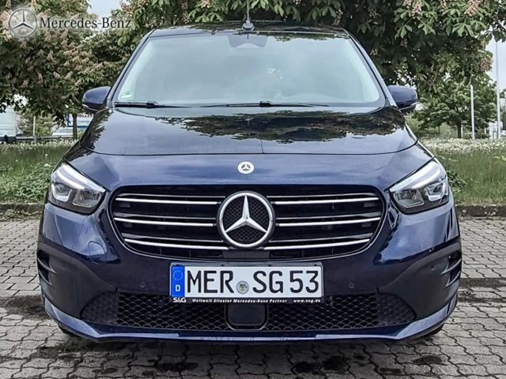 Mercedes-Benz T 180