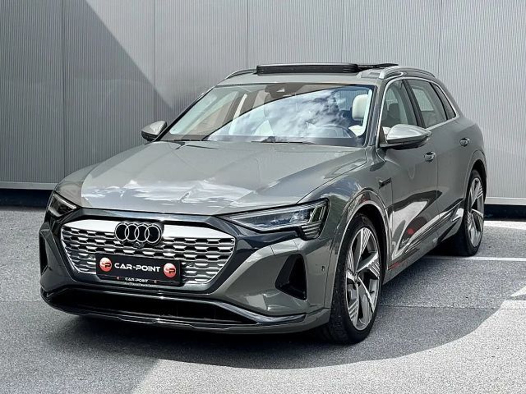 Audi Q8 e-tron Quattro 55