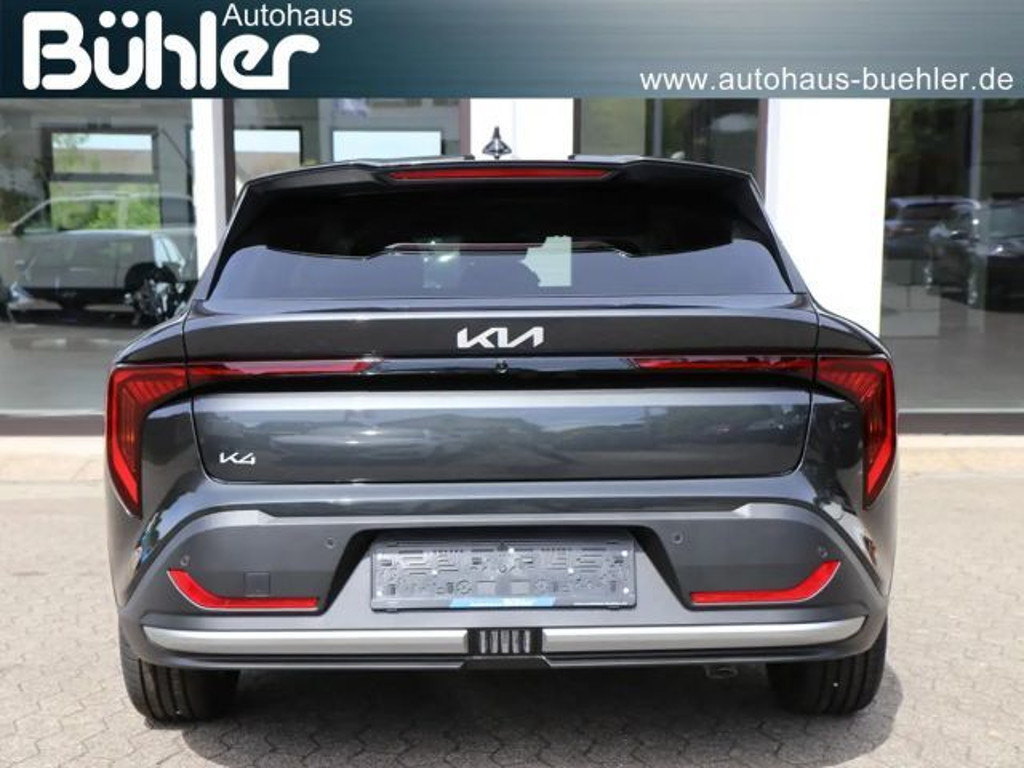 Kia K4