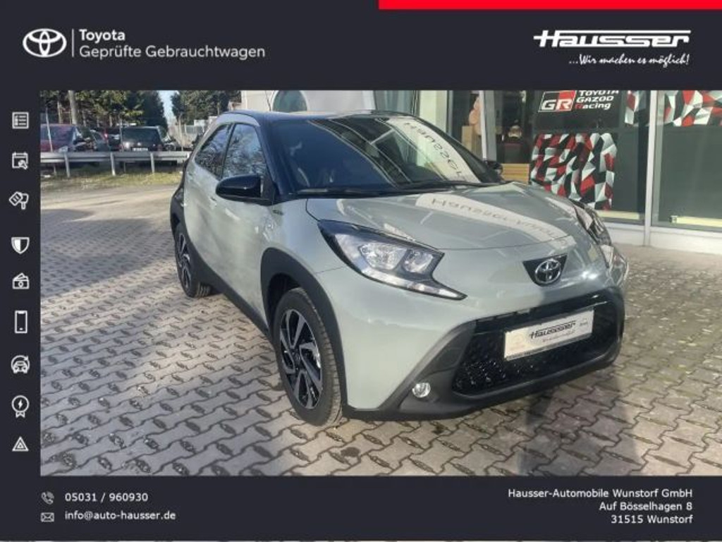 Toyota Aygo X Bi-Tone Hatchback