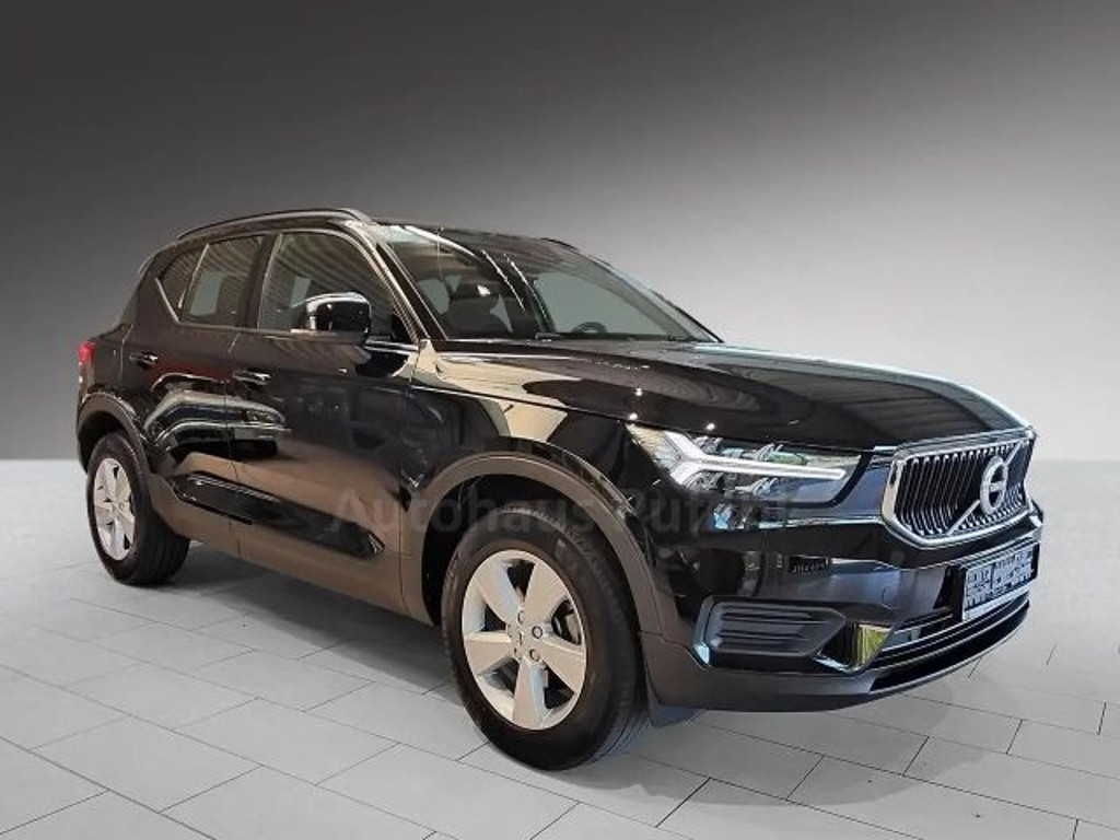 Volvo XC40 Volvo XC40 sehr schön, AHK mit 1.600 kg Kamera