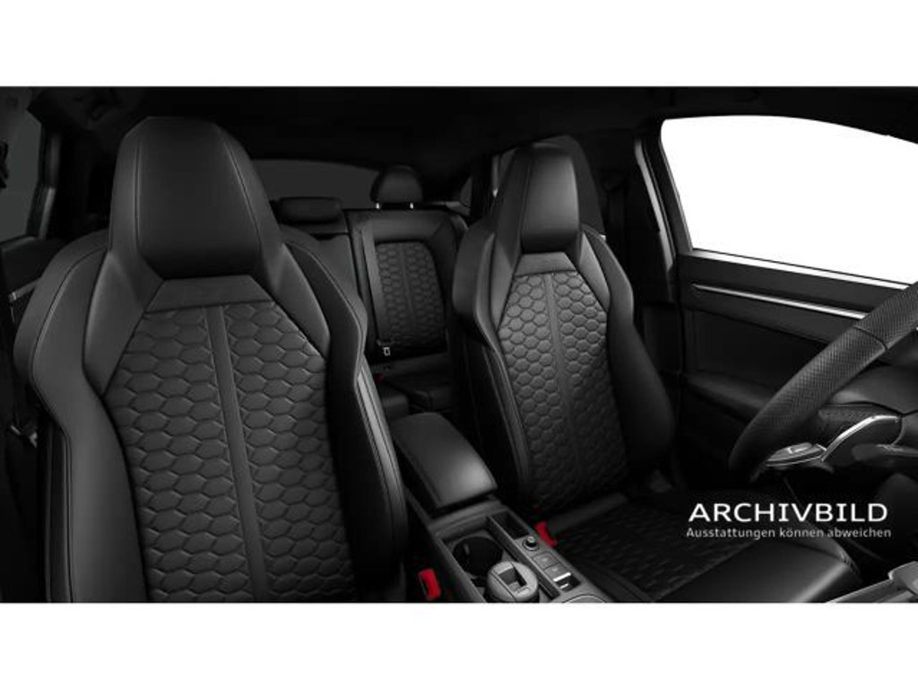 Audi RS Q3