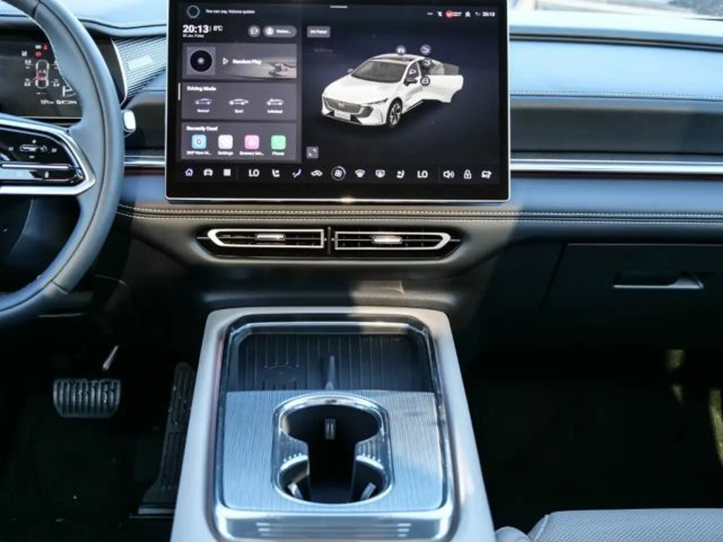 Mazda 6e