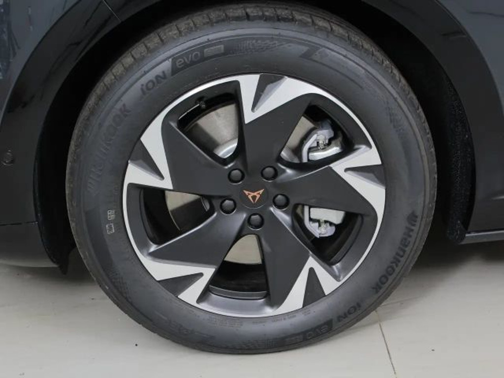 Cupra Tavascan