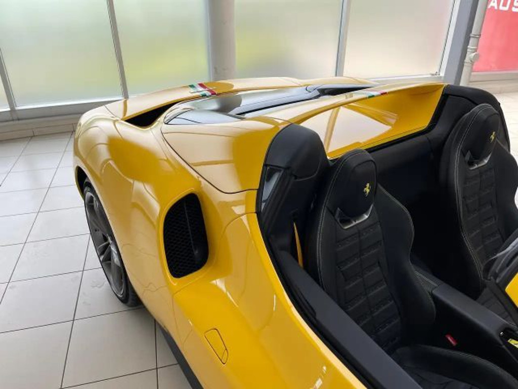 Ferrari 296