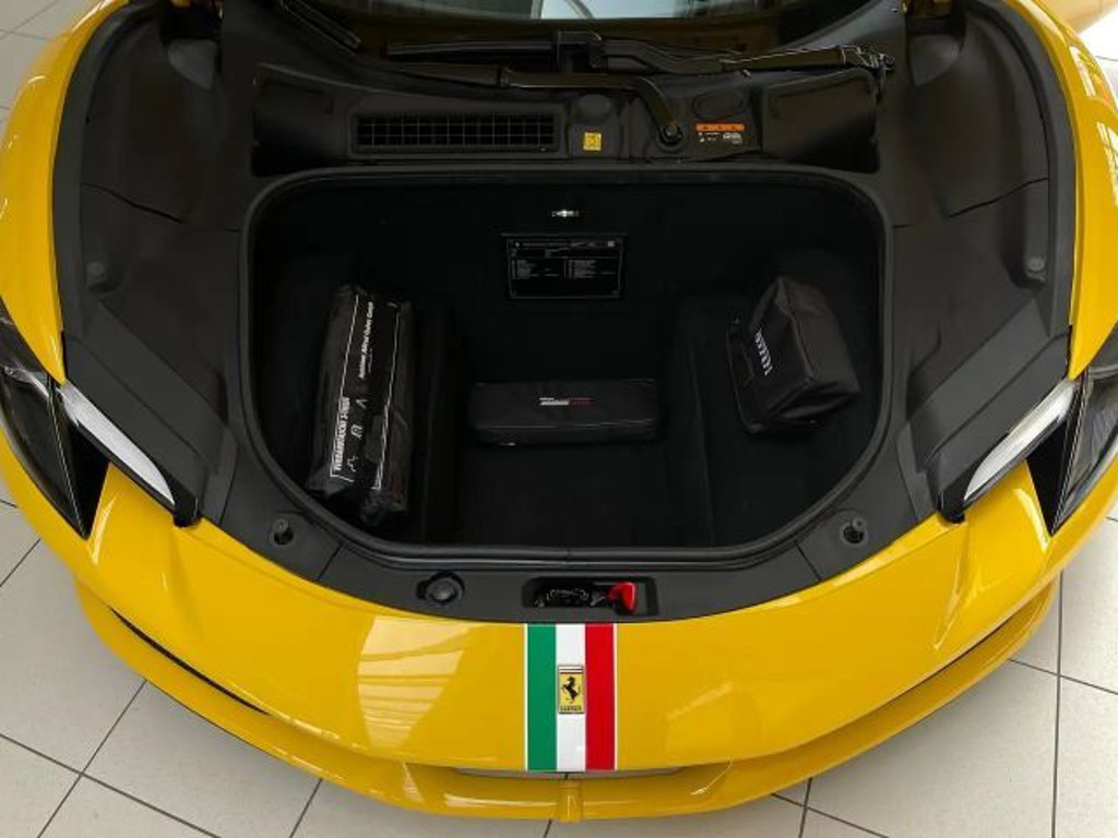 Ferrari 296