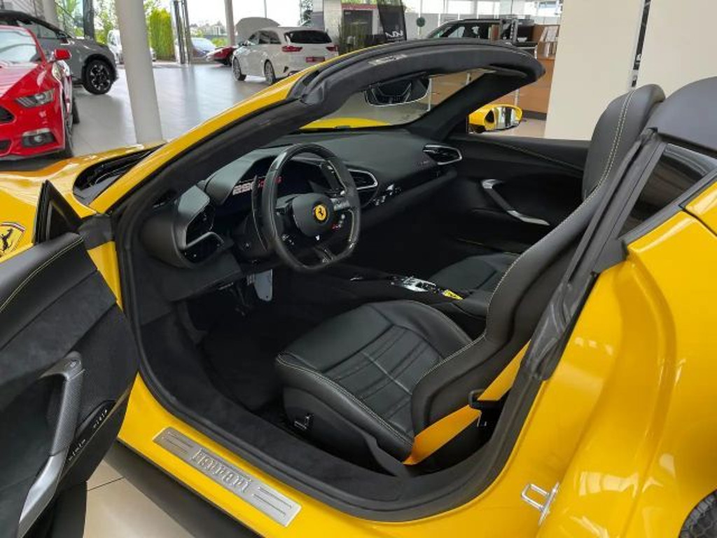 Ferrari 296