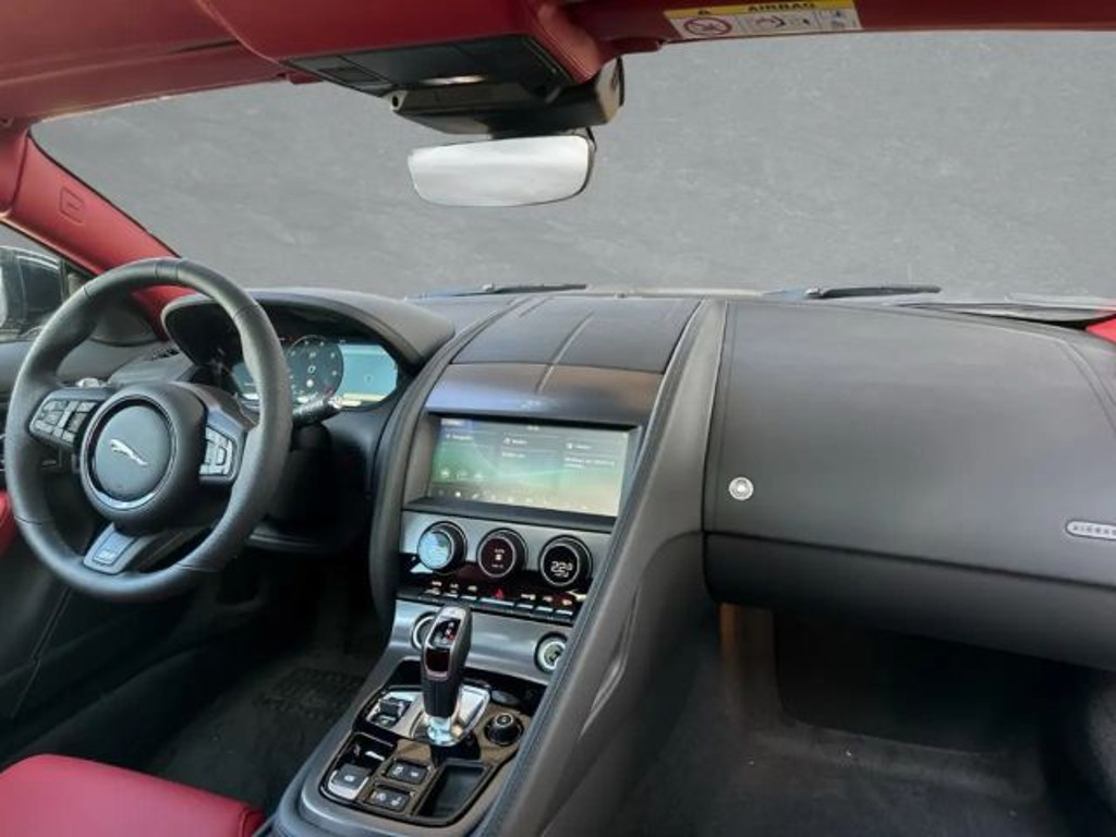 Jaguar F-Type