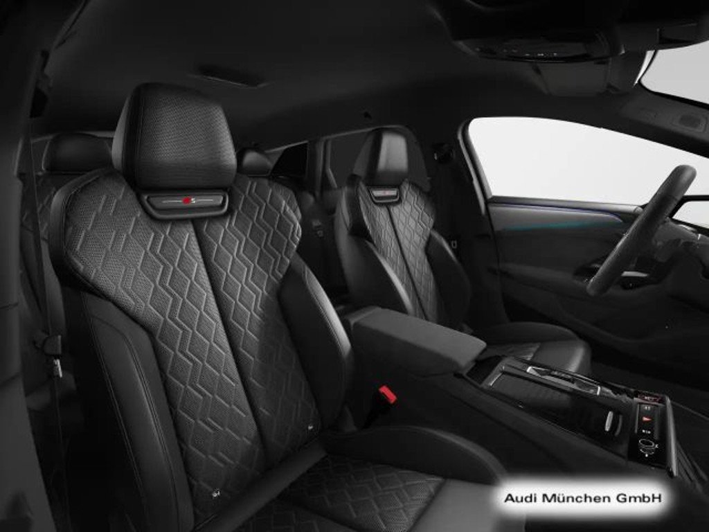 Audi S6 e-tron
