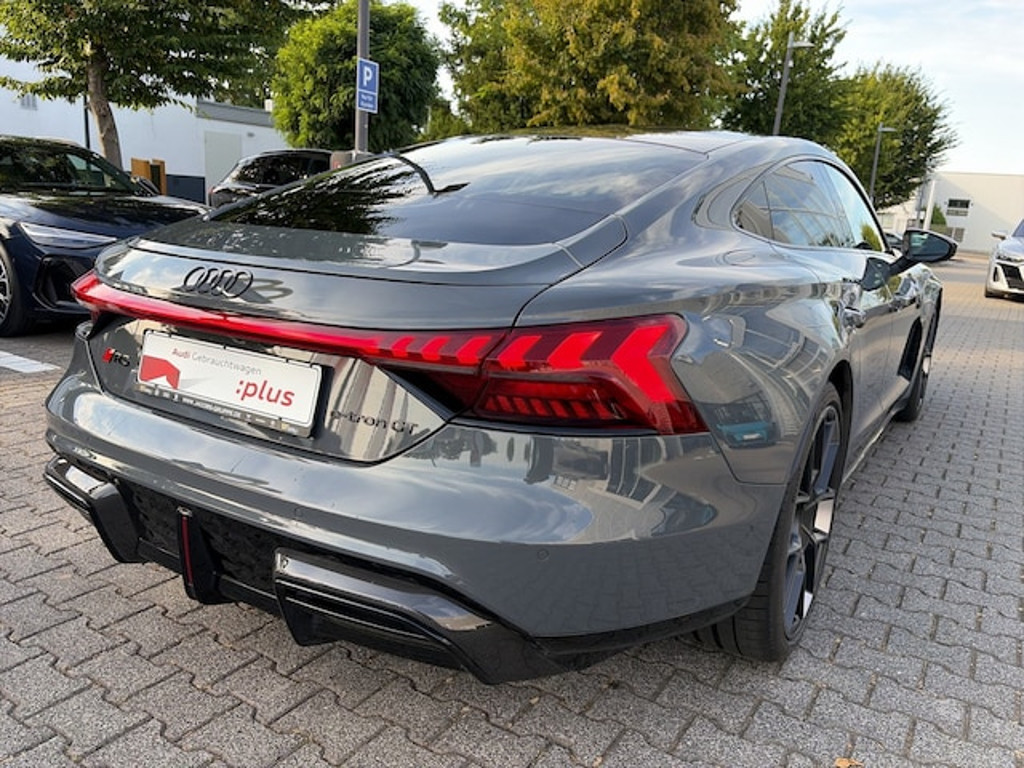 Audi RS e-tron GT