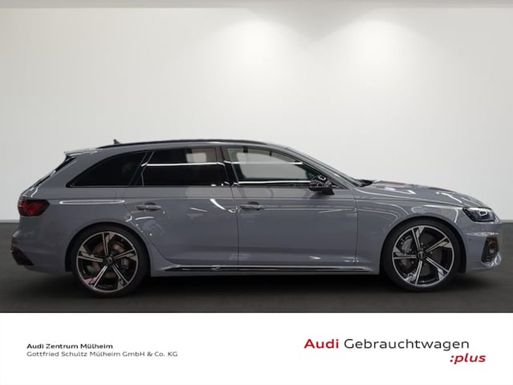 Audi RS4