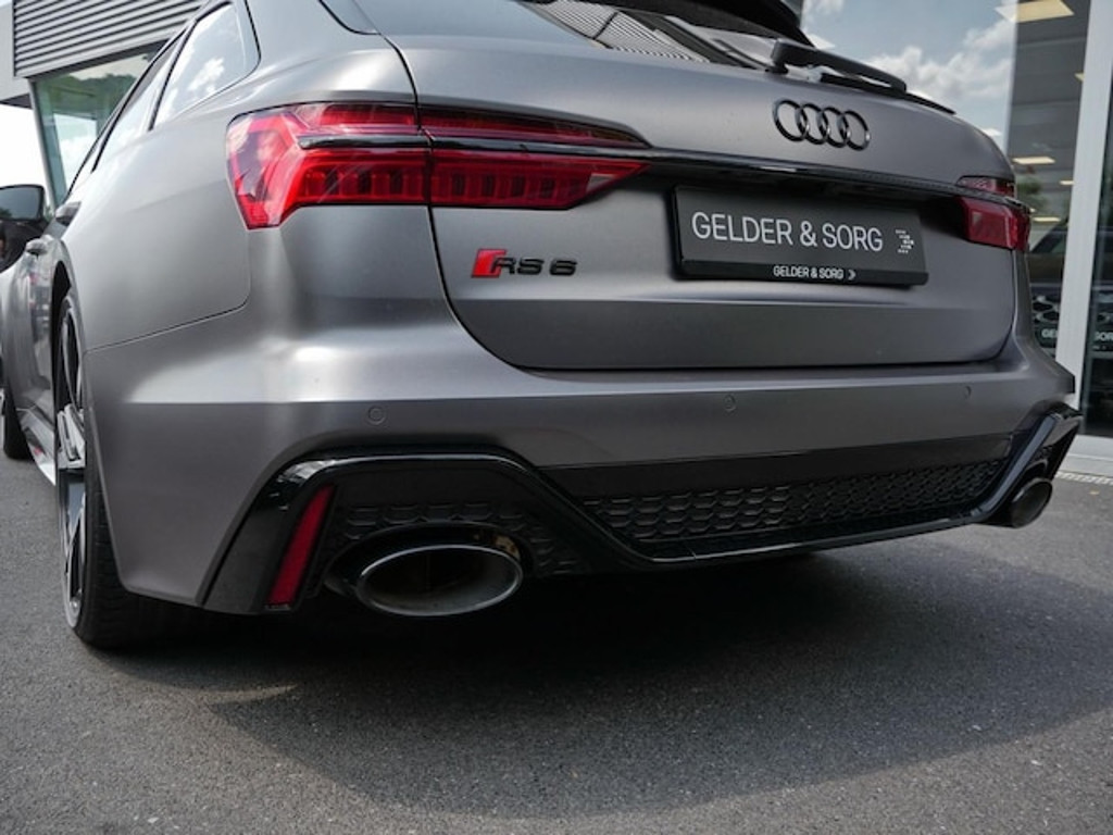 Audi RS6